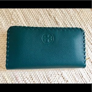 Tory Burch Wallet BRAND NEW (NWT)
